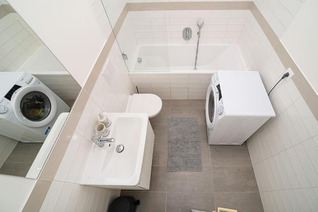 Stylish Flat With Terrace And Ac Appartamento *