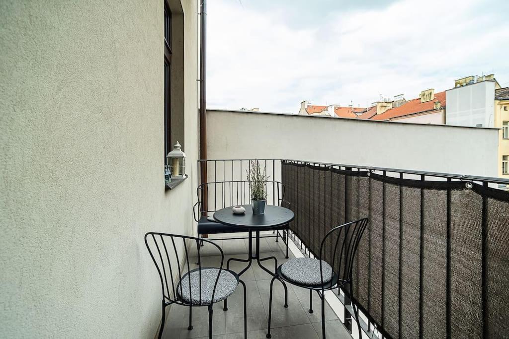 Appartamento Stylish Flat With Terrace And Ac Praga